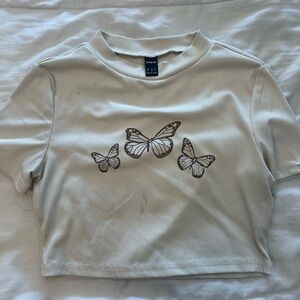SHEIN Cream Butterfly Graphic Ribbed Tee